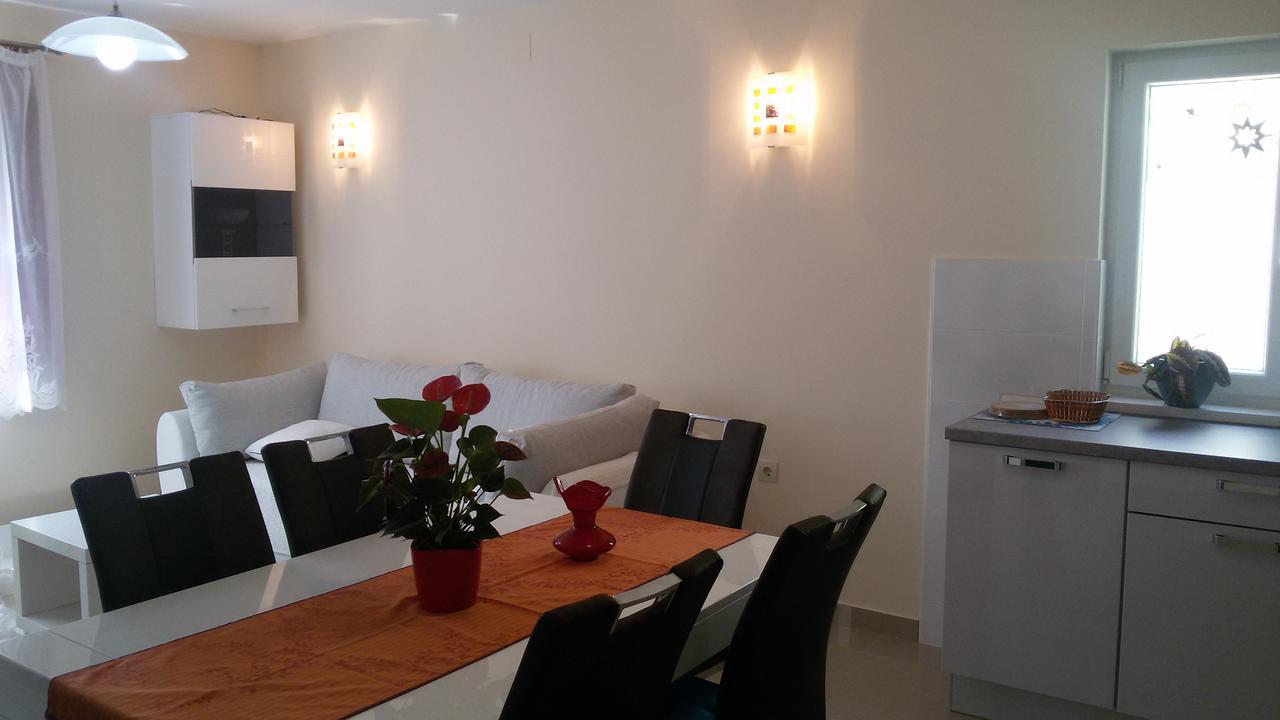 Apartment Anita Vodice Luaran gambar